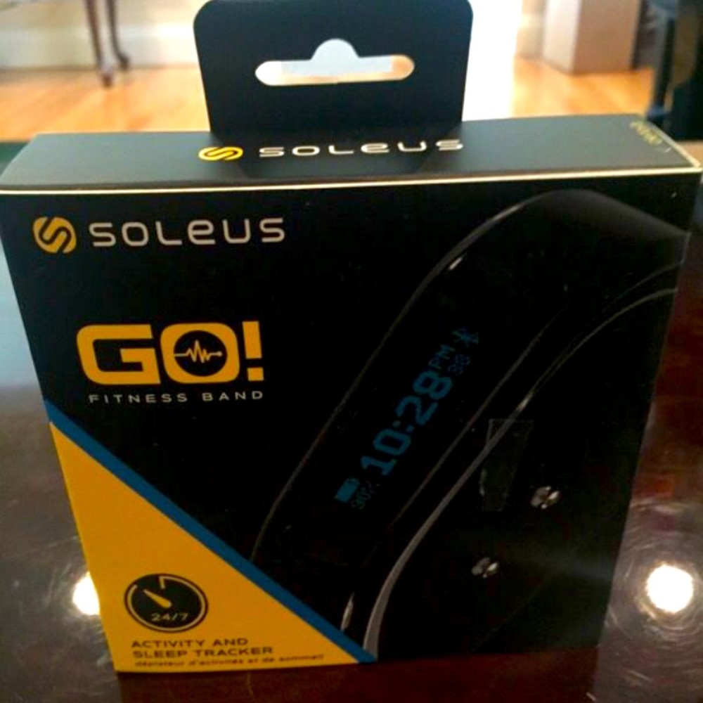 Soleus GO Fitness Band and Sleep Tracker